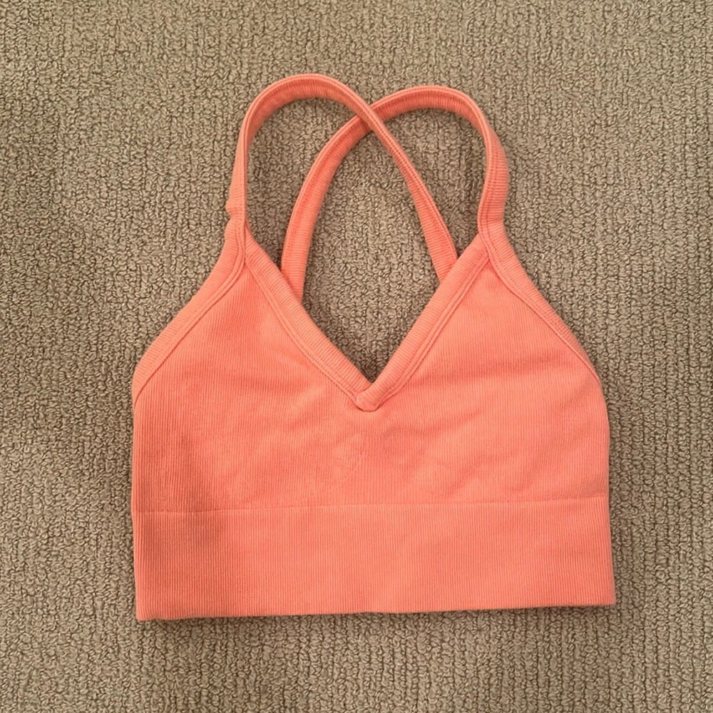 alo coral cropped ribbed tank top